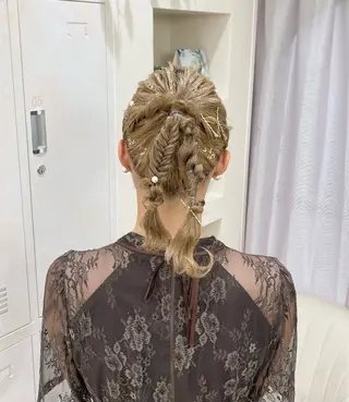 ヘアアレンジ 東梅田エリアカラー ヘアセットNo. 1のヘアスタイル