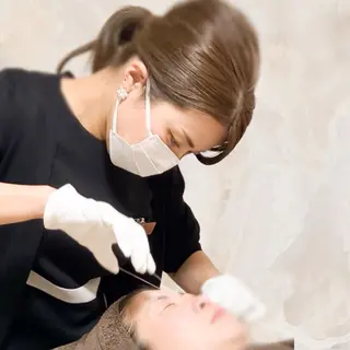 【産毛・眉毛ケア＆肌質改善サロン】＊BiBi＊beautysalon所属・眉･産毛専門BiBi 糸脱毛スレッティングのエステ・リラクイメージ