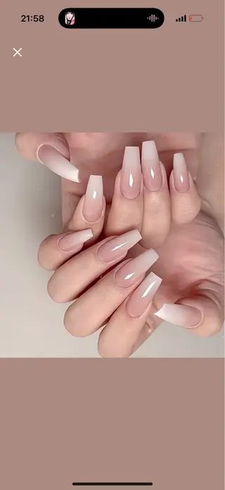 ネイル 胡蝶蘭レディースサロ ンNailMOKAのネイルデザイン
