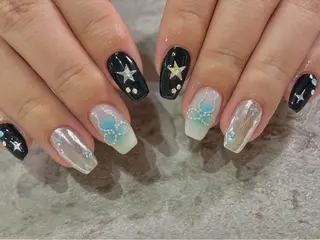 ネイル 加藤 綾のネイルデザイン