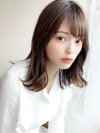 ミディアム Beige＋Rr salon EBISU所属・艶感透明感カラー 🫧たけ🫧のヘアスタイル