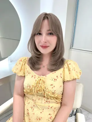 ミディアム レイヤーカット🫧 🎀Tomoka🎀のヘアスタイル