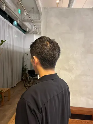 メンズ brisa所属・迎 凪紗のヘアスタイル