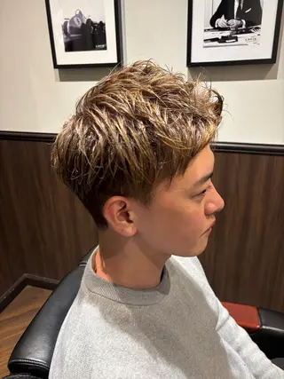 ショート LAVIE NEW STANDARD BARBER 秋葉原店所属・かみがひら なぎさのヘアスタイル