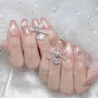 ネイル Queenie 🦋のネイルデザイン