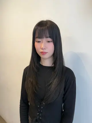 ロング 【韓国レイヤー特化 ハッシュカット】のヘアスタイル