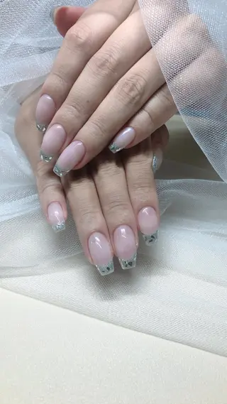 ネイル LR.ONE ヨウのネイルデザイン