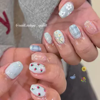 ネイル 𝕄𝕚𝕪𝕦🤍 自由が丘⌇パラジェルのネイルデザイン