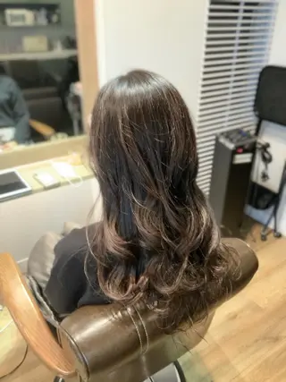カラー 堀 望美のヘアスタイル