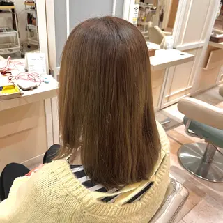 ミディアム 青木 あいかのヘアスタイル