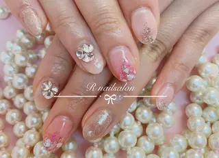 セミロング R NAILSALONのネイルデザイン