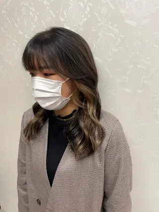 セミロング ココロ☀️ CLUTCH天王寺店のヘアスタイル