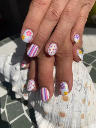 ネイル Seek Red Nail所属・Yoshitake Saoriのネイルデザイン