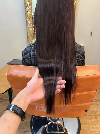 ロング ⚪️髪質改善 縮毛 店長 コウ⚪️のヘアスタイル