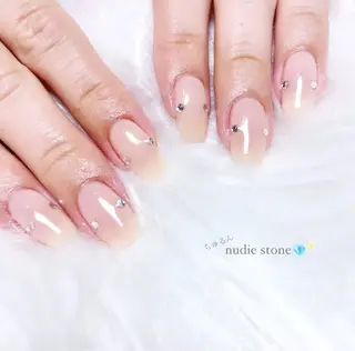 ネイル キラオメ Neneのネイルデザイン