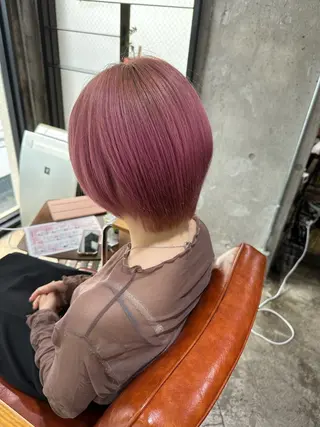 ショート yelm所属・🫒オリーブカラー ミディアムレイヤー✨のヘアスタイル