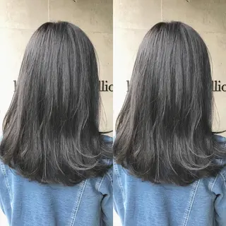 セミロング カラー 荒木 依莉亜のヘアスタイル
