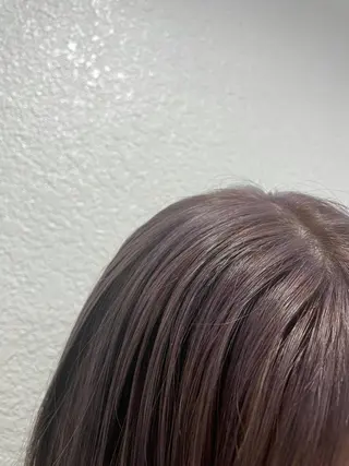 セミロング 渋谷 留菜のヘアスタイル