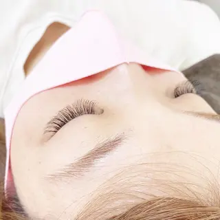 マツエク・マツパ ネイルサロンmuumii所属・東十条muumii ネイルまつ毛のネイルデザイン