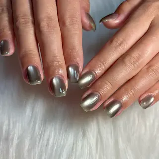 ネイル 坂上 万奈のネイルデザイン