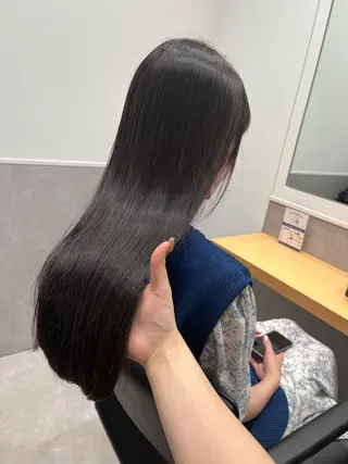 ロング カラー GO TODAY SHAiRE SALON所属・𝒢𝒾𝓇𝓁𝓎 ⑅　𝓎𝓊𝓀𝒶のヘアスタイル