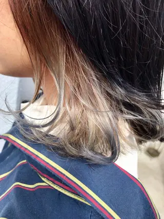 ショート カラー レイヤーカット匠 イソザキノリユキのヘアスタイル