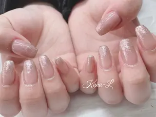 ネイル 芦辺 香奈のネイルデザイン