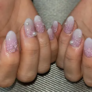 ネイル MiRanda Nail所属・MiRanda 保坂 舞のネイルデザイン