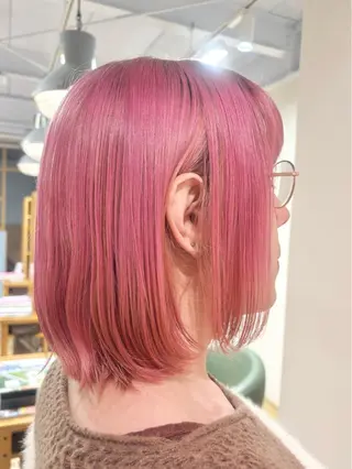 ミディアム カラー 古川 琴美のヘアスタイル