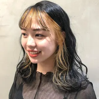 ミディアム kai .のヘアスタイル