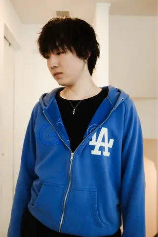 ショート ヘアアレンジ メンズ 🦠デザインカラー/ 魚瀬あおい🦠のヘアスタイル