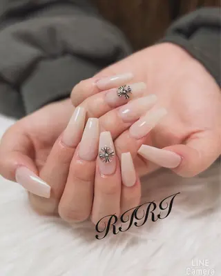 ネイル riri オーナーのネイルデザイン