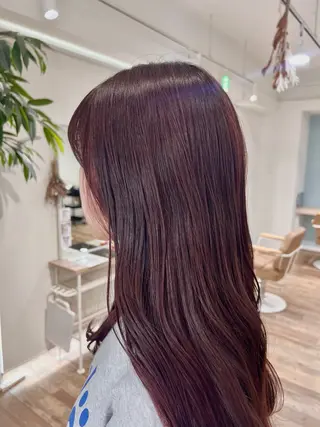 セミロング 透明感カラー Hikariのヘアスタイル