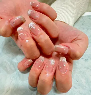 ネイル nailist kanae🦖のネイルデザイン