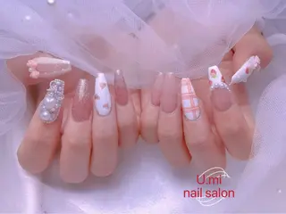 ネイル UMI ネイルサロン新宿🎀のネイルデザイン
