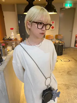 ショート カラー ブリーチ矯正/ ブリーチ特化mikaのヘアスタイル