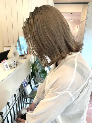 ミディアム カラー LITTLE/ 平松　君章のヘアスタイル