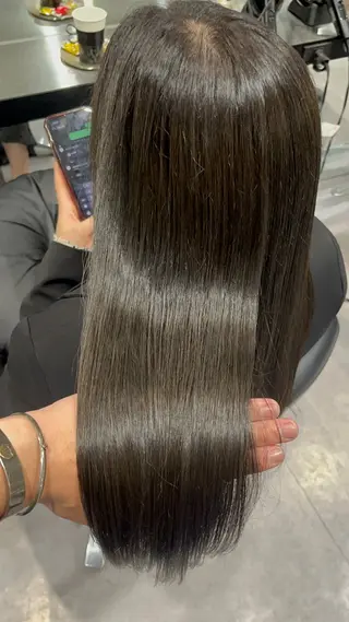 ロング カラー パーマ 🌈艶髪/髪質改善 新宿itouのヘアスタイル