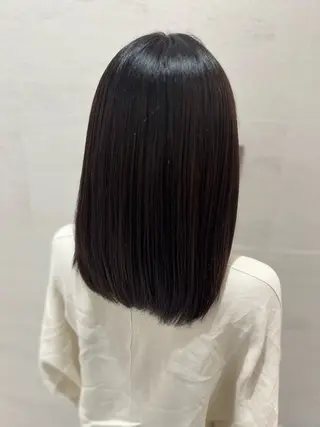 ミディアム 伊藤 アユミのヘアスタイル