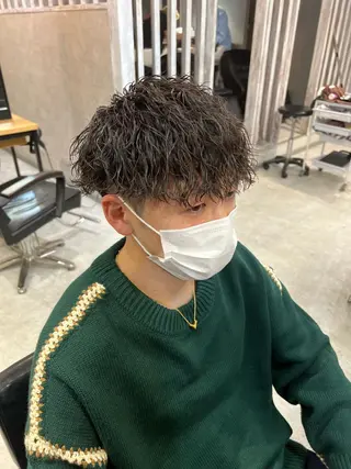 ショート パーマ特化美容師 佐藤壮流のヘアスタイル