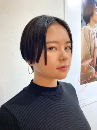 ショート 金田 夏野のヘアスタイル