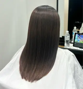 岸田 瑠美のヘアスタイル