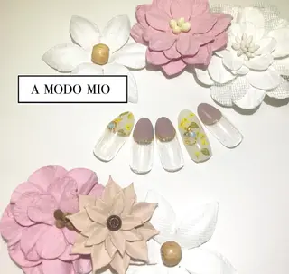 ネイル A MODO MIOのネイルデザイン