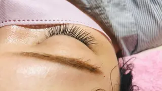 カラー パーマ マツエク・マツパ 伊藤名紬 マツエク専門のマツエク・マツパデザイン