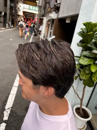 ミディアム カラー パーマ ヘアアレンジ メンズ 堀井 凌平のヘアスタイル