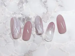 ネイル 渡邉 真衣のネイルデザイン