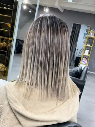 ミディアム senjyu GINZA所属・バレイヤージュ/ハイ ライト/庄司鉄平のヘアスタイル