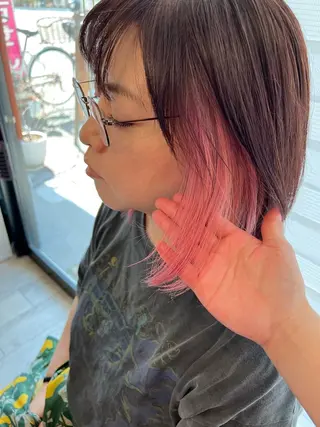 ミディアム Ripps長居所属・メテオ ／ヘアカラー 西川菜実のヘアスタイル