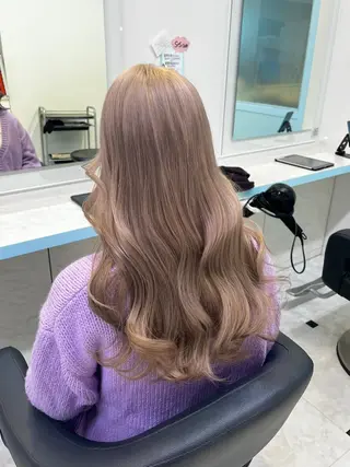 ロング カラー ブリーチカラー 🩵MIZUKIのヘアスタイル