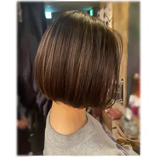 ショート カラー アフィロス所属・五十嵐 舞のヘアスタイル